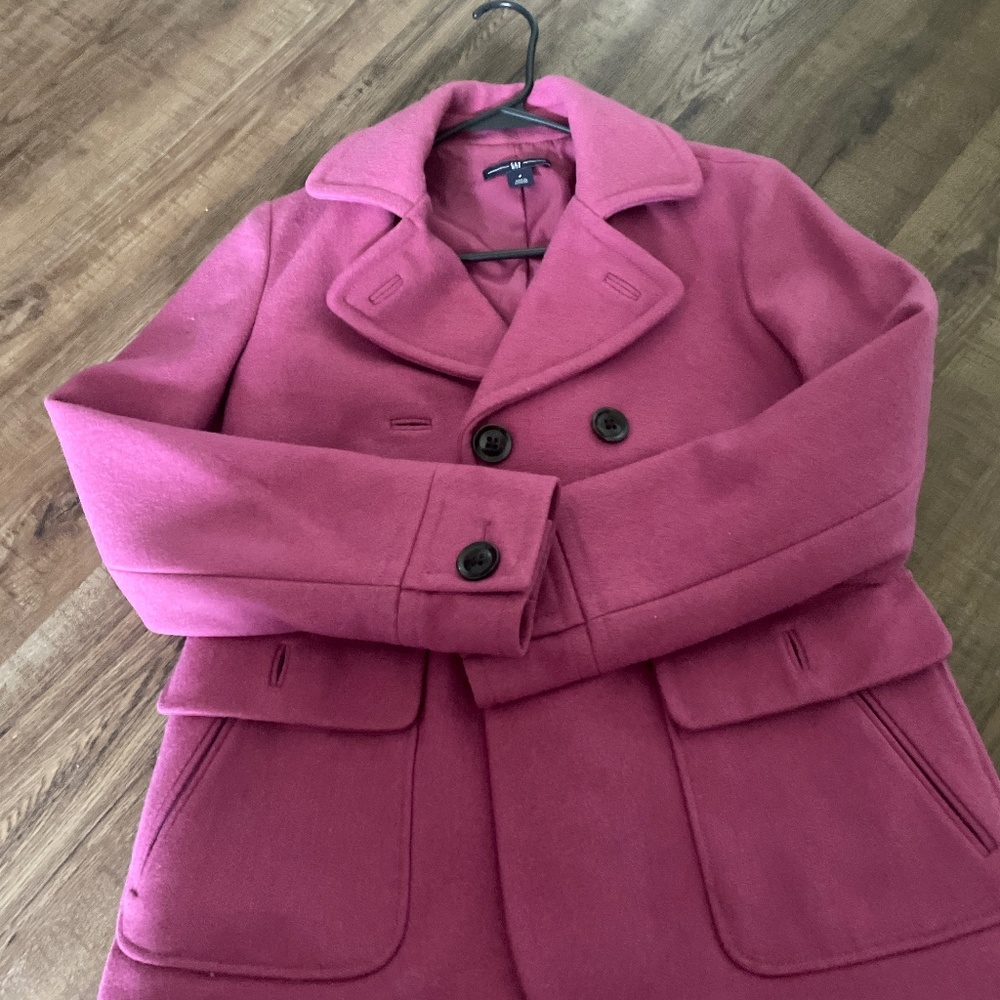 GAP woman’s (S) Peacoat